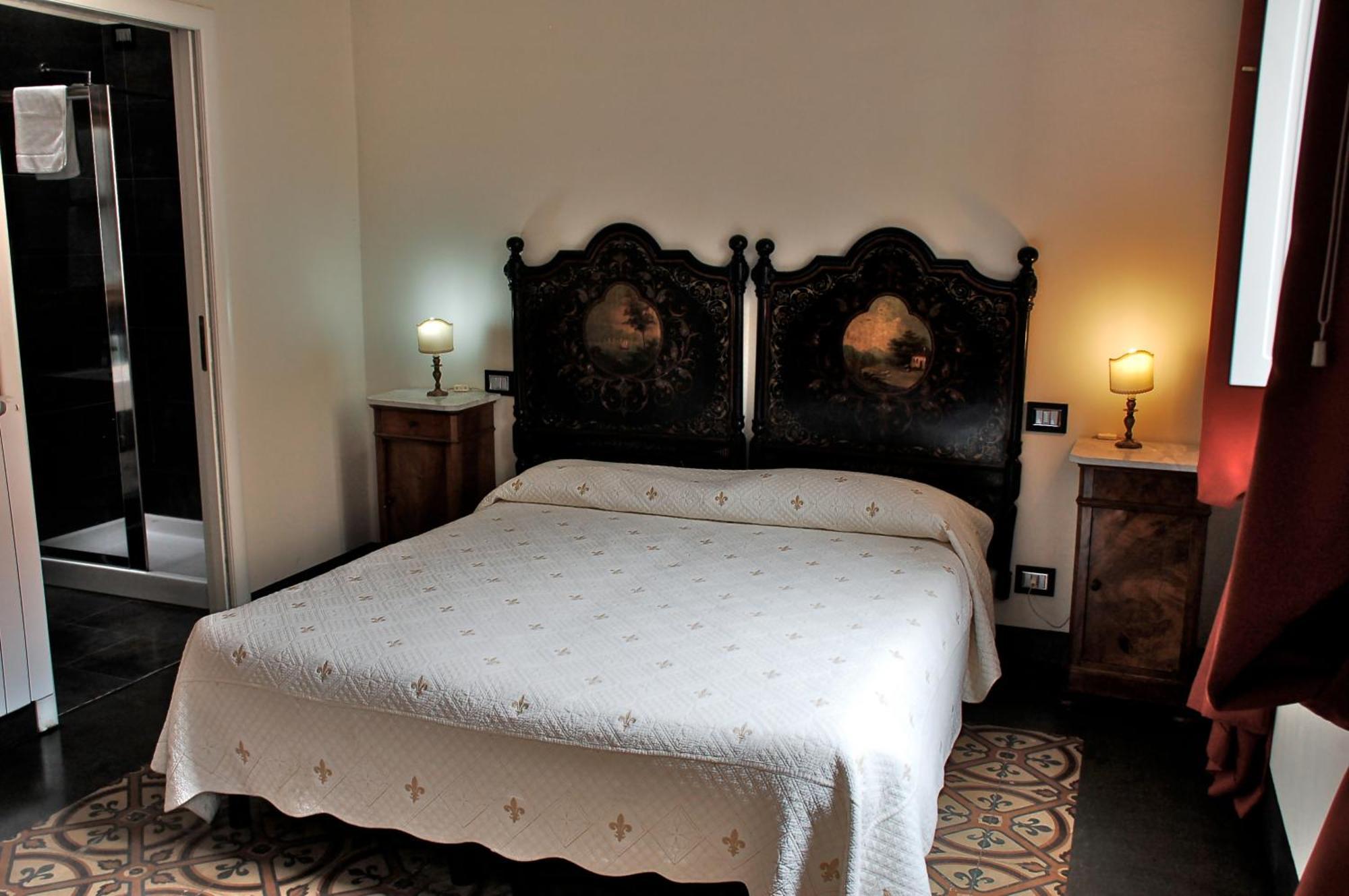 La Peonia Boutique B&B Cagliari Bagian luar foto